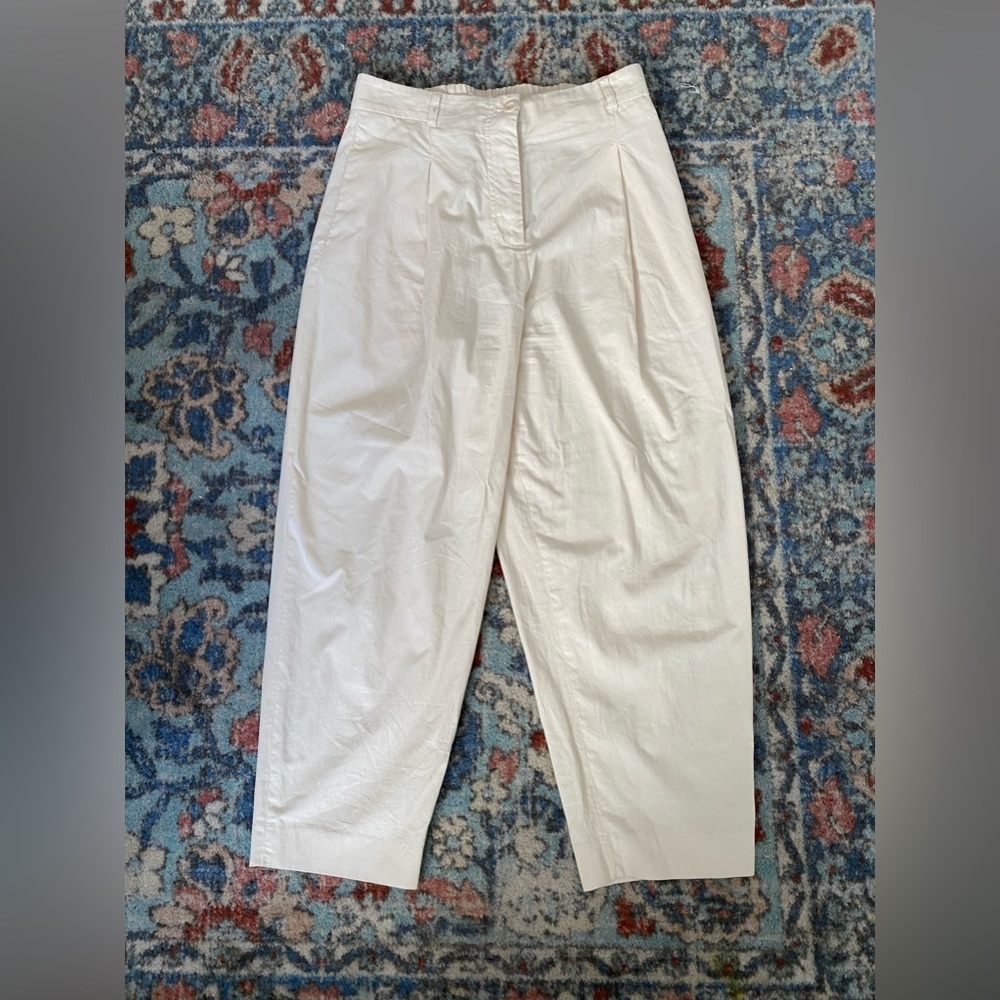 Cream 100% cotton COS pleated slacks